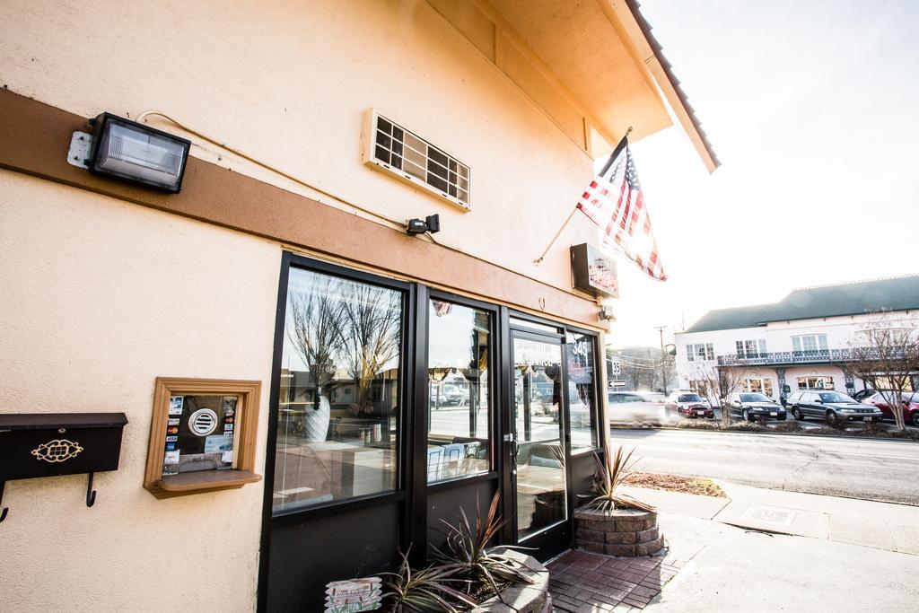 Budget Inn Of America Medford Exterior foto